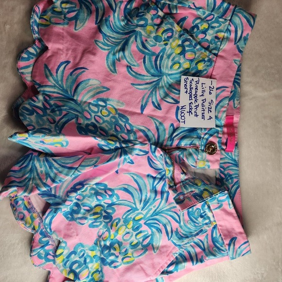 Lilly Pulitzer Shorts - Picture 2 of 4